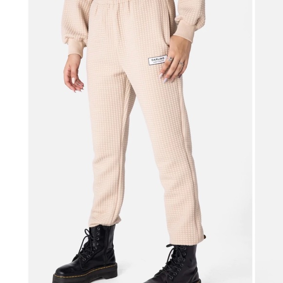 Darling Two Piece SweatSuit! - Picture 3 of 12